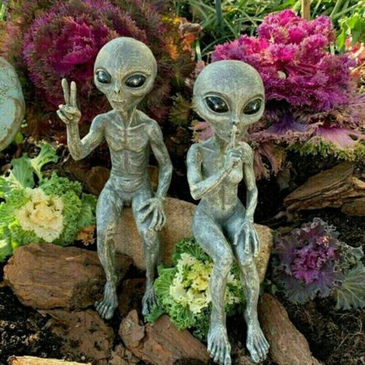 Outdoor Space Alien Ornaments Miniatures